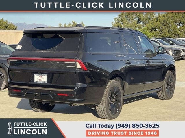 2027 Lincoln Navigator L Reserve