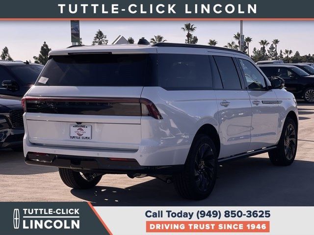 2027 Lincoln Navigator L Reserve