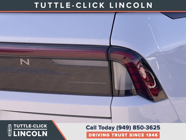 2027 Lincoln Navigator L Reserve