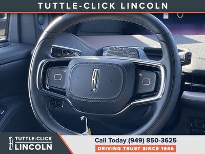 2027 Lincoln Navigator L Reserve
