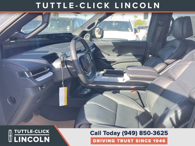 2027 Lincoln Navigator L Reserve