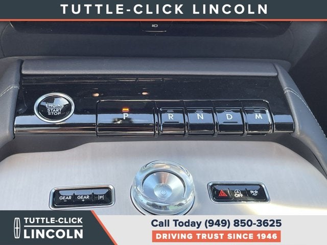 2027 Lincoln Navigator L Reserve