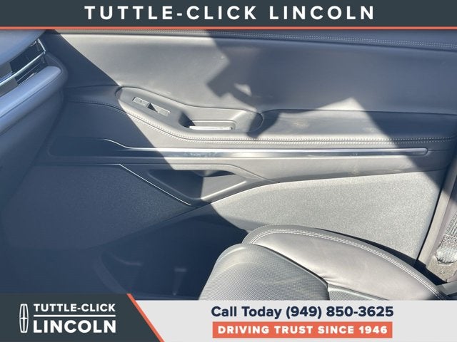 2027 Lincoln Navigator L Reserve