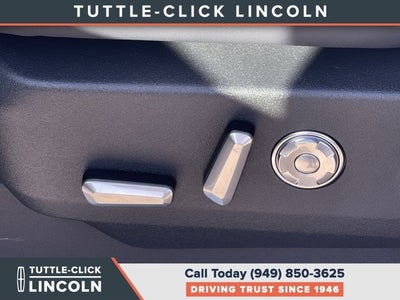 2027 Lincoln Navigator L Reserve