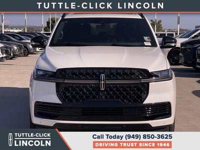 2027 Lincoln Navigator L Reserve