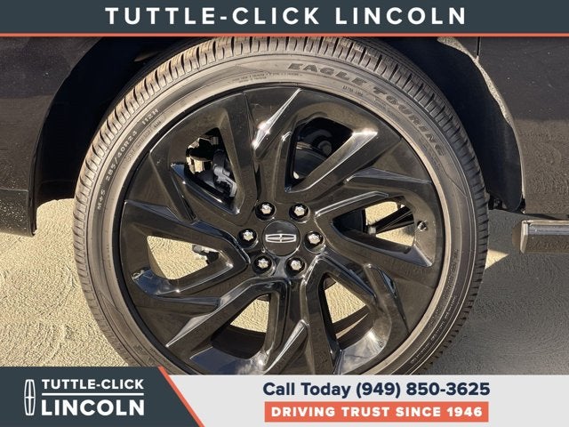2027 Lincoln Navigator L Reserve