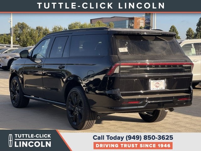 2027 Lincoln Navigator L Reserve