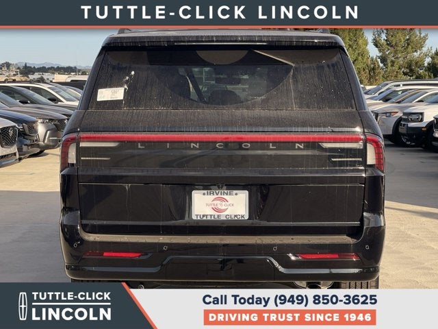 2027 Lincoln Navigator L Reserve