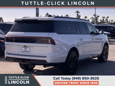 2027 Lincoln Navigator L Reserve