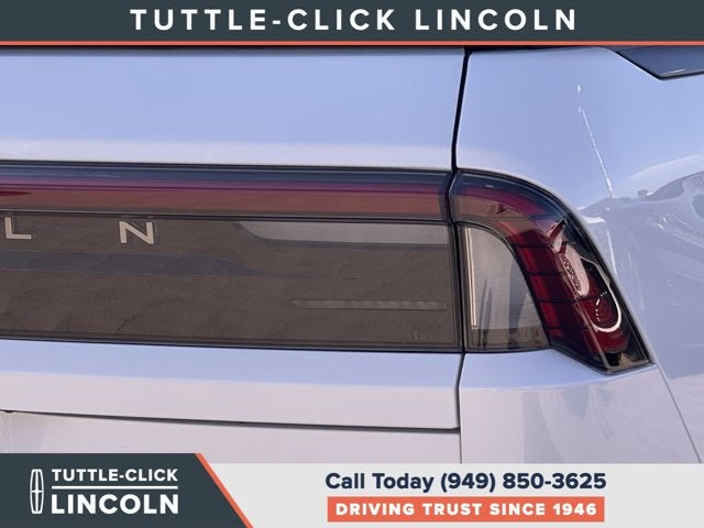 2027 Lincoln Navigator L Reserve