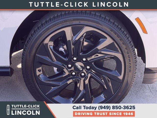 2027 Lincoln Navigator L Reserve