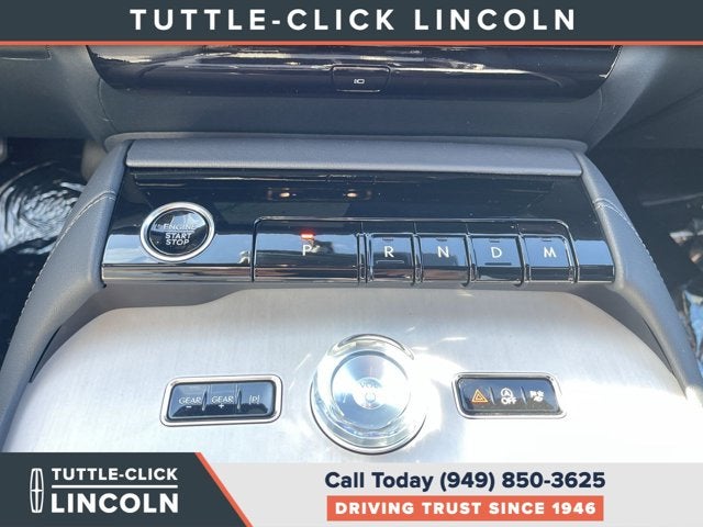 2027 Lincoln Navigator L Reserve