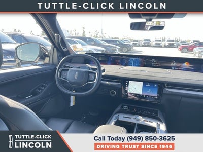 2027 Lincoln Navigator L Reserve