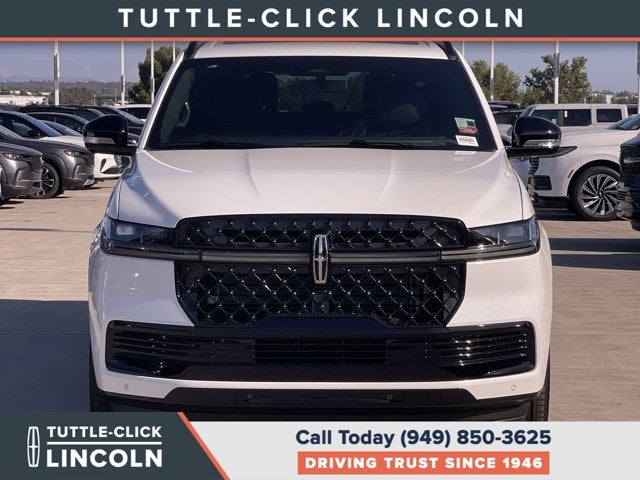 2027 Lincoln Navigator L Reserve