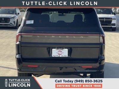 2027 Lincoln Navigator L Black Label