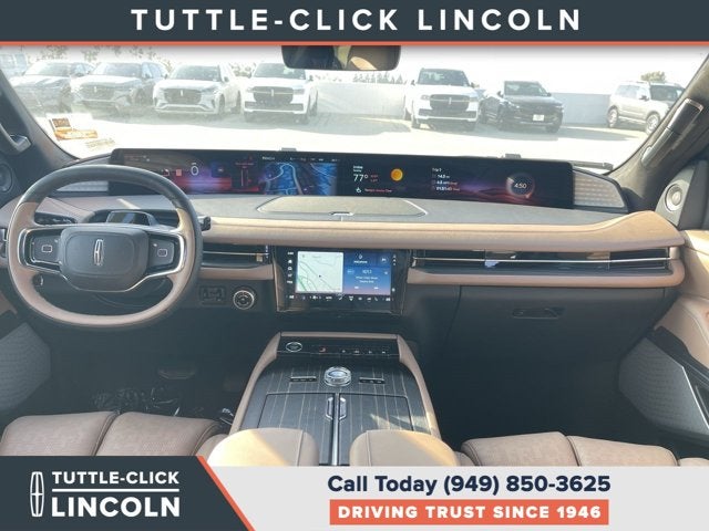 2027 Lincoln Navigator L Black Label