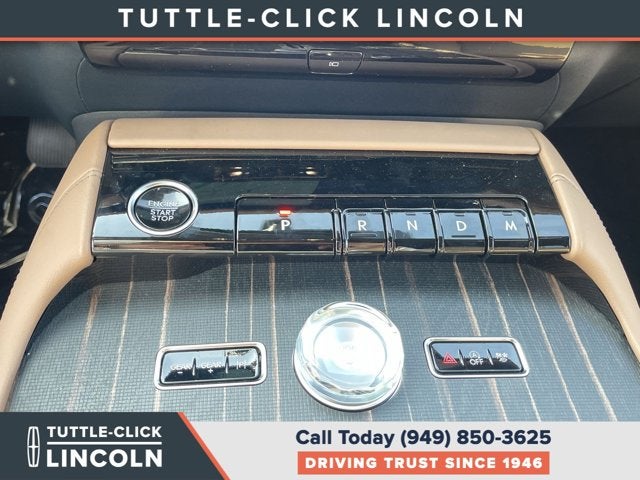 2027 Lincoln Navigator L Black Label
