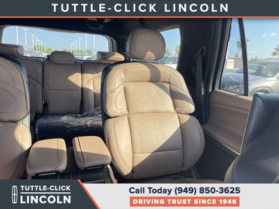2027 Lincoln Navigator L Black Label