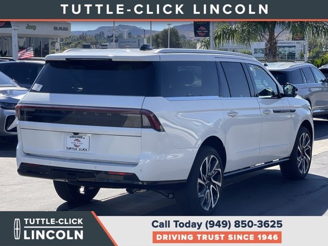 2027 Lincoln Navigator L Black Label