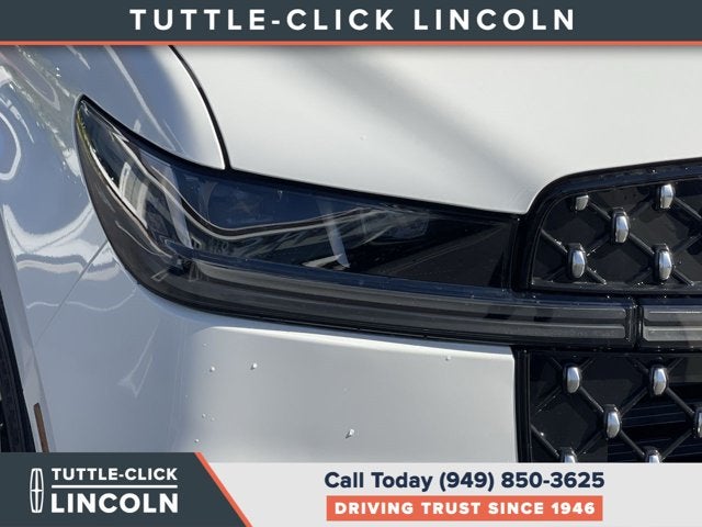 2027 Lincoln Navigator L Black Label