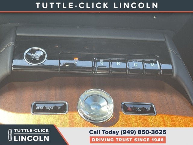 2027 Lincoln Navigator L Black Label