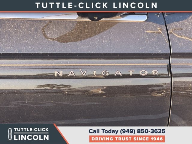 2027 Lincoln Navigator L Black Label