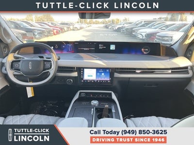 2027 Lincoln Navigator L Black Label