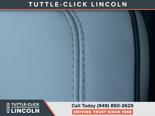 2027 Lincoln Navigator L Black Label