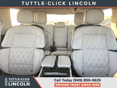 2027 Lincoln Navigator L Black Label