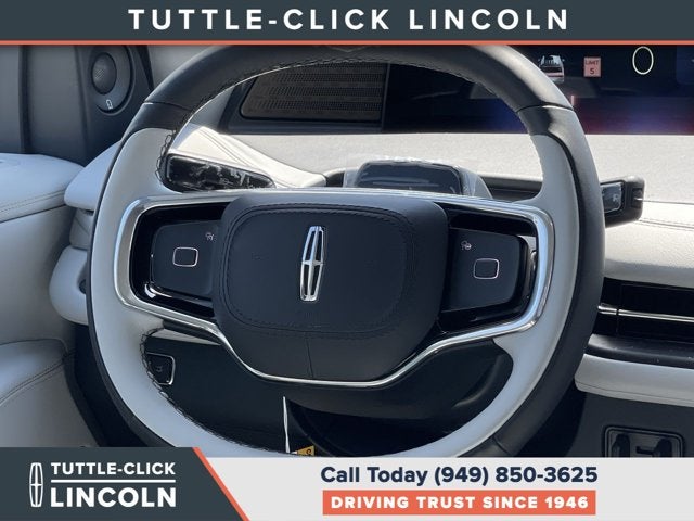 2026 Lincoln Navigator L Black Label