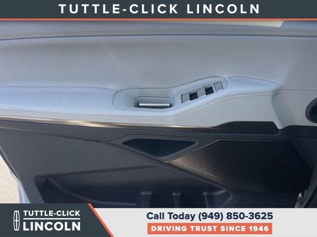 2026 Lincoln Navigator L Black Label