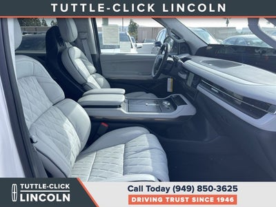 2026 Lincoln Navigator L Black Label