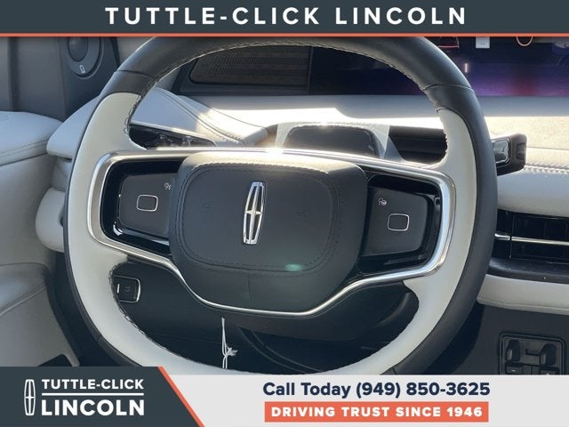 2026 Lincoln Navigator L Black Label