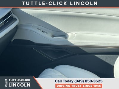 2026 Lincoln Navigator L Black Label