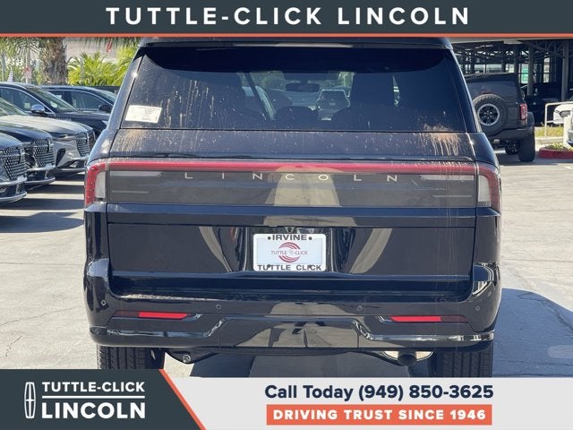 2027 Lincoln Navigator L Black Label