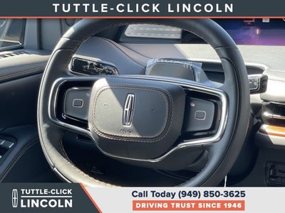 2027 Lincoln Navigator L Black Label