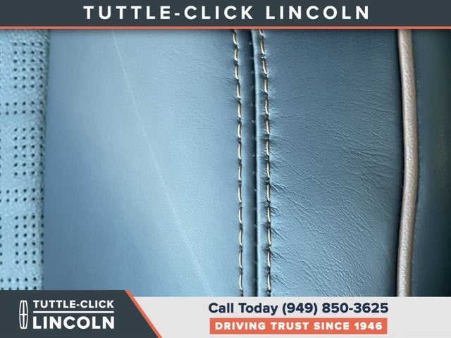 2027 Lincoln Navigator L Black Label