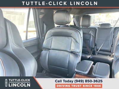 2027 Lincoln Navigator L Black Label