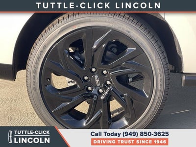 2027 Lincoln Navigator L Black Label