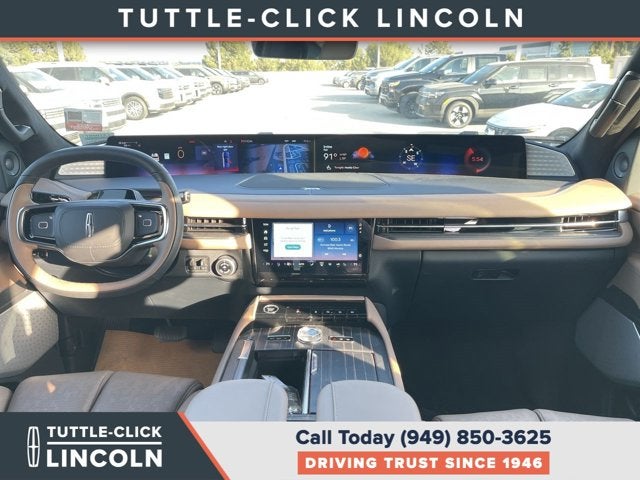 2027 Lincoln Navigator L Black Label