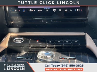 2027 Lincoln Navigator L Black Label