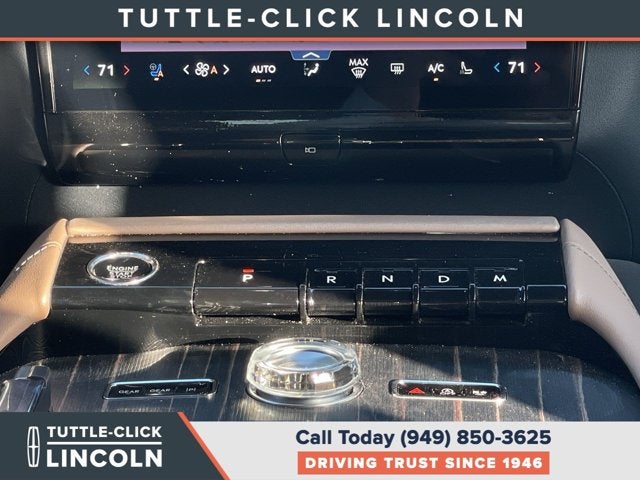 2027 Lincoln Navigator L Black Label