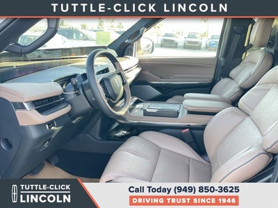 2027 Lincoln Navigator L Black Label