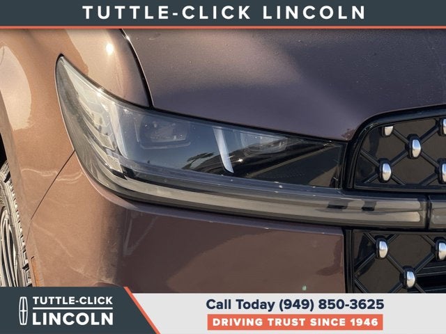 2027 Lincoln Navigator L Black Label
