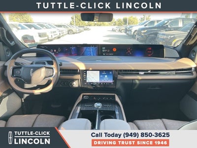 2027 Lincoln Navigator L Black Label