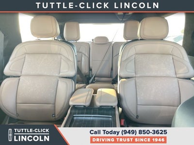 2027 Lincoln Navigator L Black Label