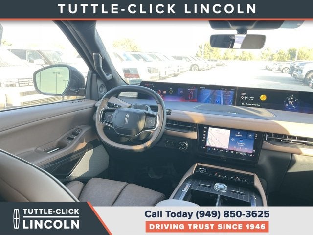2027 Lincoln Navigator L Black Label