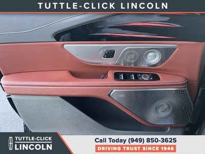 2024 Lincoln Nautilus Black Label