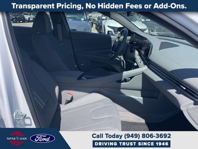 2025 Hyundai Elantra SEL Convenience