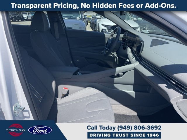 2025 Hyundai Elantra SEL Convenience